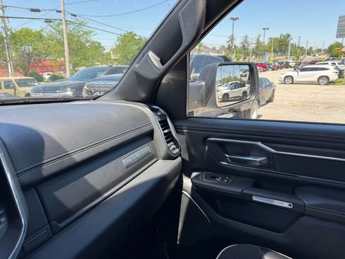 Used 2025 RAM 1500 Laramie w/ Sport Appearance Package AWD/4WD image 24