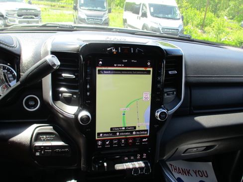 Used 2021 RAM 2500 Laramie AWD/4WD image 17