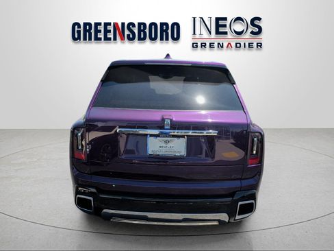 Used 2025 Rolls-Royce Cullinan AWD/4WD image 4