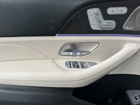 Certified 2022 Mercedes-Benz GLE 350 w/ Premium Package image 24