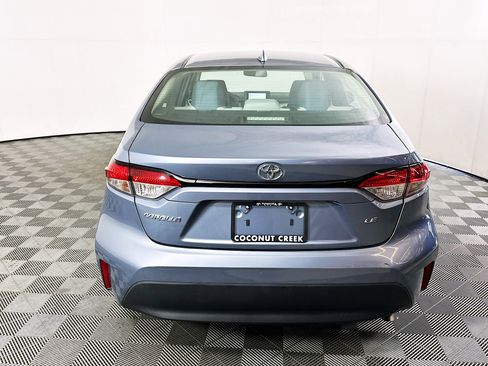 Used 2024 Toyota Corolla LE image 4