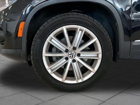 Used 2013 Volkswagen Tiguan SE AWD/4WD image 10