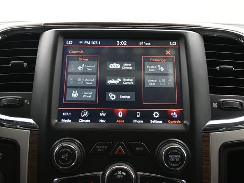 Used 2018 RAM 2500 Laramie w/ Off Road Package AWD/4WD image 35