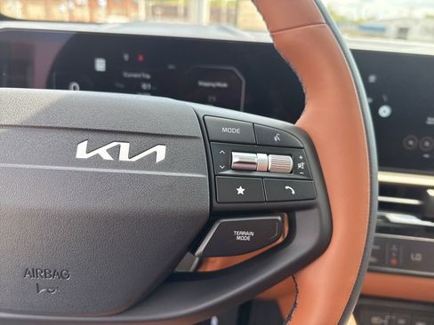 New 2026 Kia Sportage X-Line w/ X-Line Technology Package image 31