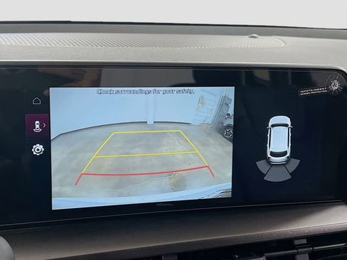 New 2025 Kia Telluride S image 14