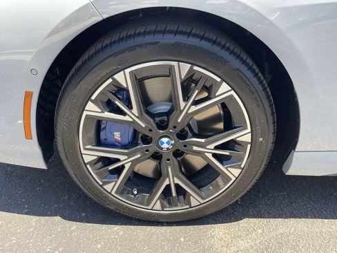 Used 2025 BMW M235i xDrive w/ Premium Package AWD/4WD image 10