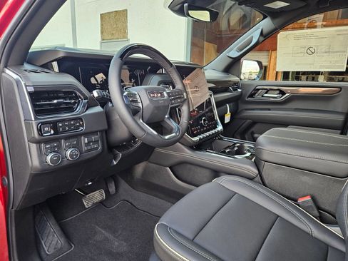New 2026 GMC Yukon Elevation w/ Elevation Premium Package AWD/4WD image 11