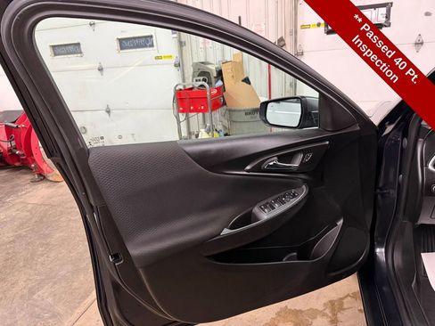 Used 2023 Chevrolet Malibu LT w/ Driver Confidence Package image 10