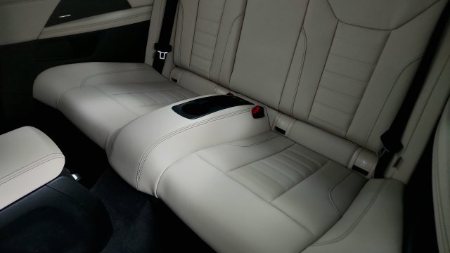 Used 2026 BMW M440i Convertible RWD image 43