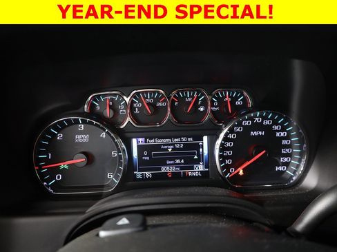 Used 2018 Chevrolet Suburban LT image 12