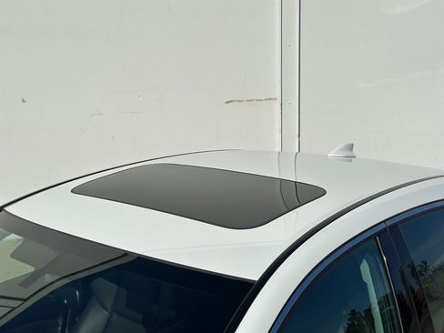 Used 2017 Acura TLX image 13