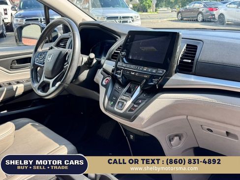 Used 2018 Honda Odyssey EX-L image 18