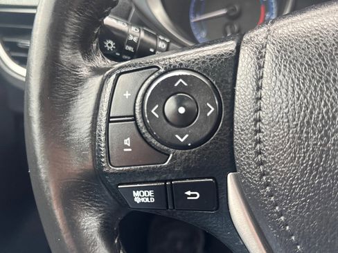 Used 2015 Toyota Corolla S image 24