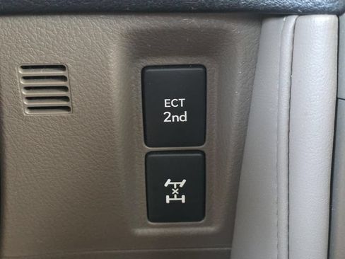 Used 2021 Lexus GX 460 Premium w/ Premium Package AWD/4WD image 29