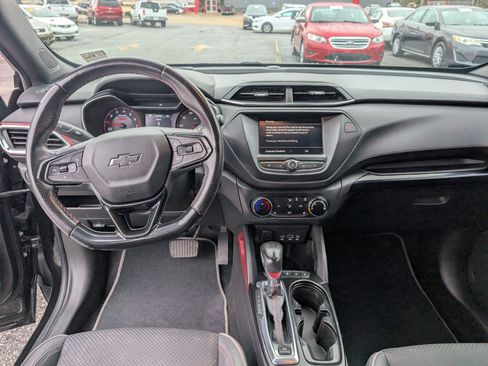 Used 2021 Chevrolet TrailBlazer RS w/ Driver Confidence Package image 12