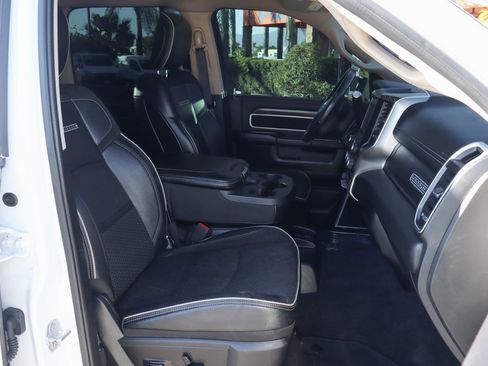 Used 2020 RAM 2500 Laramie image 35