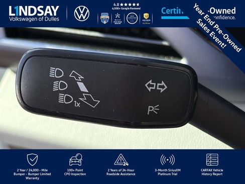 Certified 2022 Volkswagen Taos SE image 24