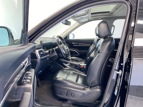 Certified 2023 Kia Telluride S w/ S Sunroof Package FWD image 16