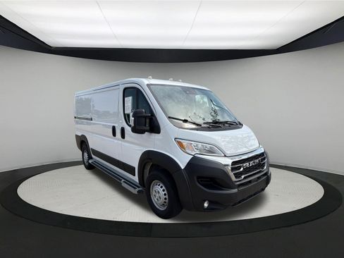 Used 2025 RAM ProMaster 2500 w/ U-Haul Equipment Group FWD image 1
