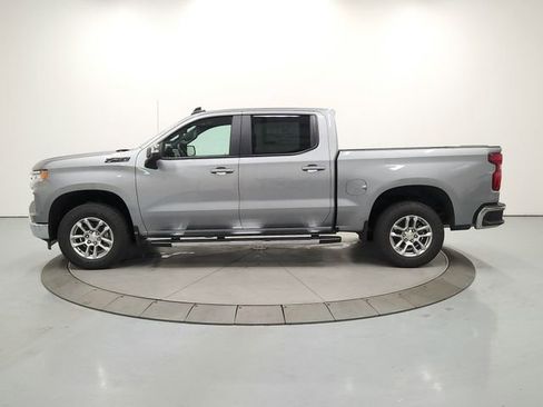 New 2026 Chevrolet Silverado 1500 LT w/ Z71 Off-Road Package AWD/4WD image 4