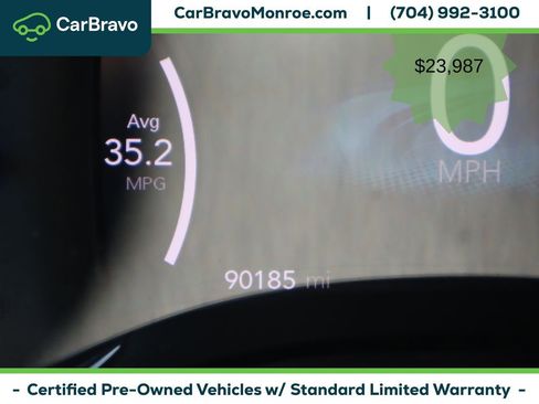 Used 2021 Chrysler Pacifica Pinnacle FWD image 31