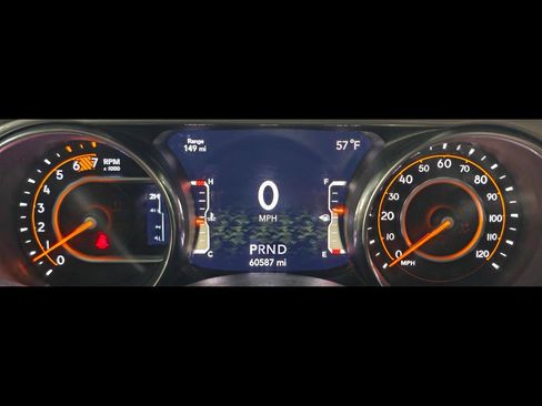Used 2019 Jeep Wrangler Unlimited Sahara AWD/4WD image 59