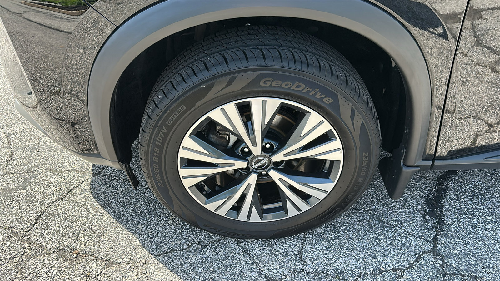 Certified 2023 Nissan Rogue SV AWD/4WD image 8