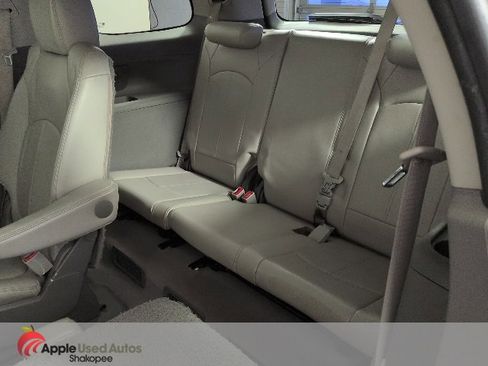 Used 2014 GMC Acadia SLT image 35