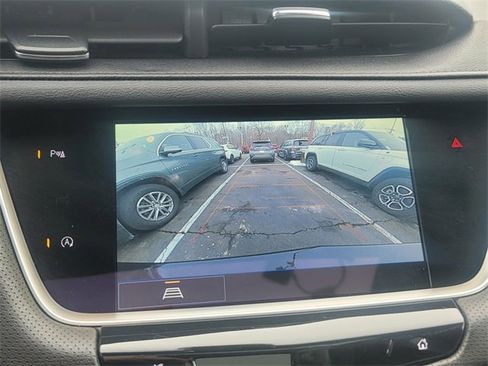 Used 2022 Cadillac XT5 Sportv image 38