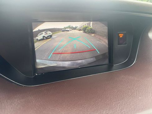 Used 2017 Lexus ES 350 w/ Navigation System Package FWD image 20