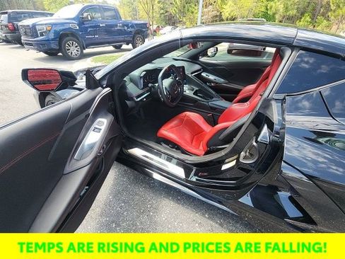 Used 2023 Chevrolet Corvette Stingray Coupe w/ Z51 Performance Package image 21