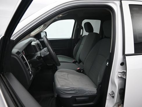 Used 2016 RAM 1500 Express AWD/4WD image 20