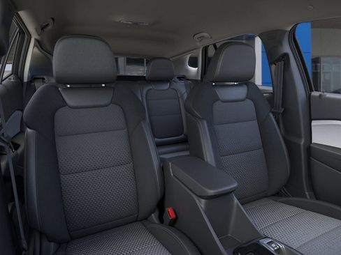 New 2026 Chevrolet Trax LT w/ LT Convenience Package image 16
