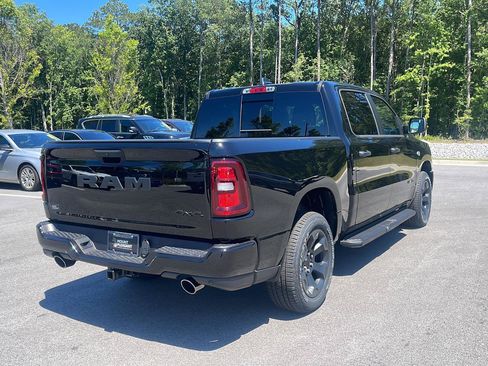 New 2026 RAM 1500 Express AWD/4WD image 7