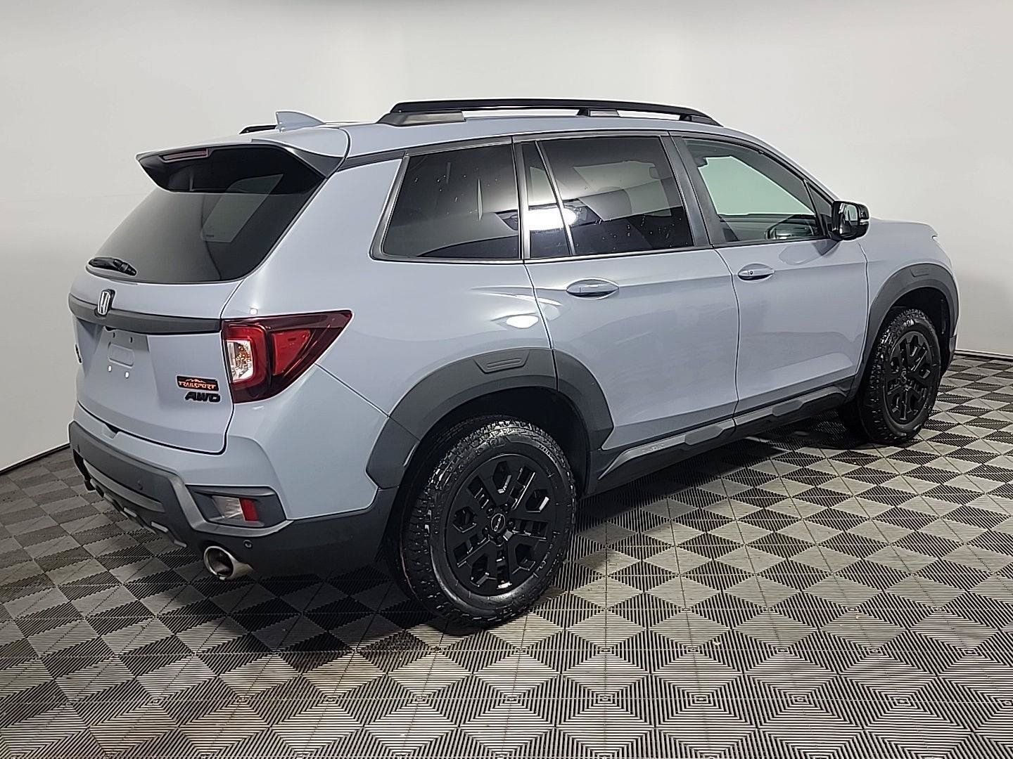 Certified 2023 Honda Passport TrailSport image 4