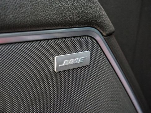 Used 2023 GMC Sierra 1500 SLT w/ SLT Convenience Package image 34