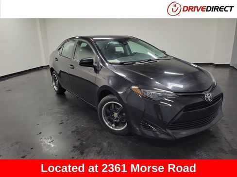 Used 2019 Toyota Corolla LE image 1