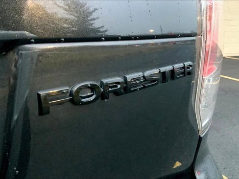 Used 2018 Subaru Forester 2.5i Premium AWD/4WD image 27