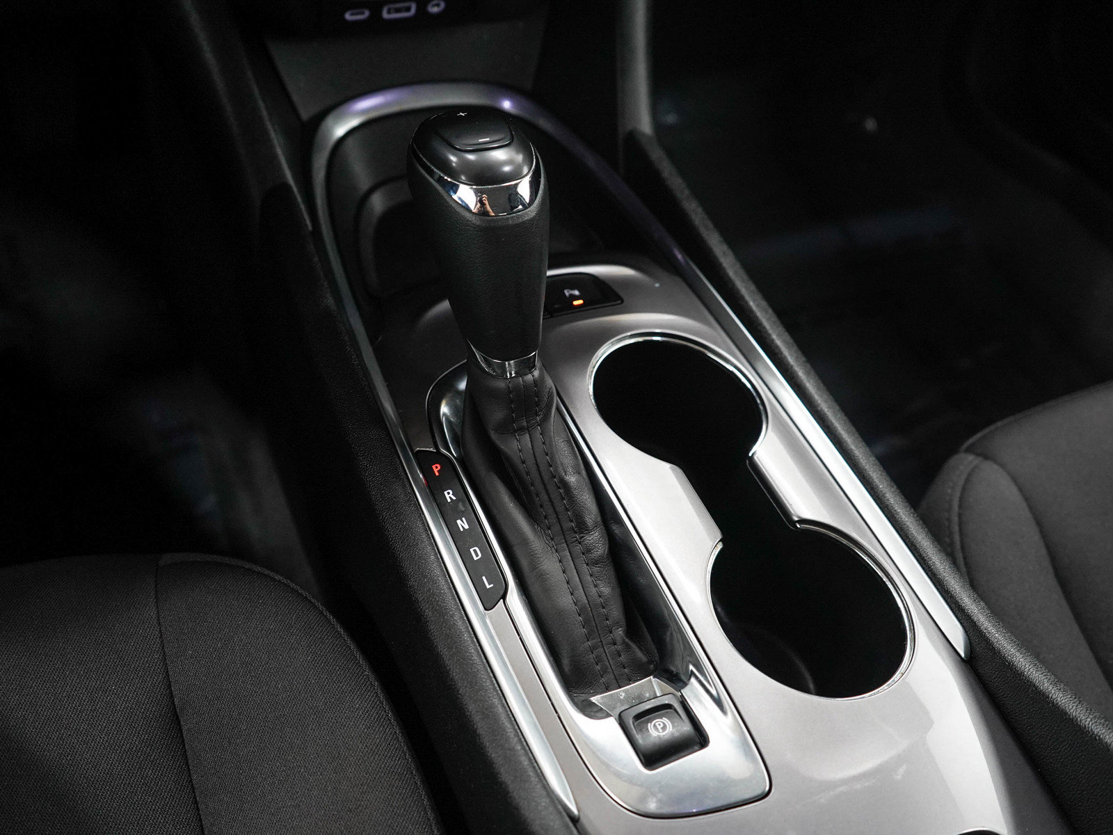 Used 2019 Chevrolet Malibu Hybrid FWD image 21