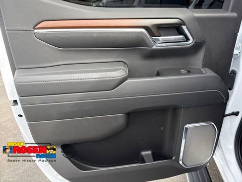 Used 2025 GMC Sierra 1500 Denali w/ Denali Reserve Package AWD/4WD image 19