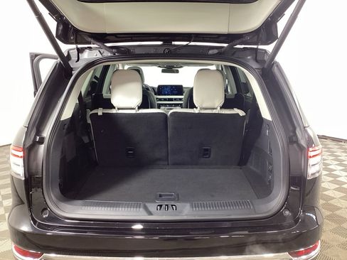 Used 2025 Lincoln Aviator Reserve w/ Equipment Group 201A image 33