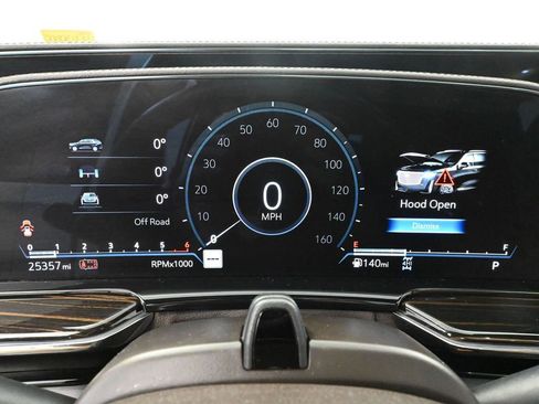 Used 2024 Cadillac Escalade Sport w/ LPO, ONYX Package image 34