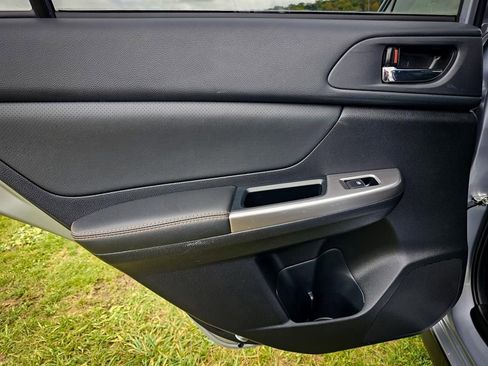 Used 2017 Subaru Crosstrek 2.0i Limited w/ Popular Package #2 image 30