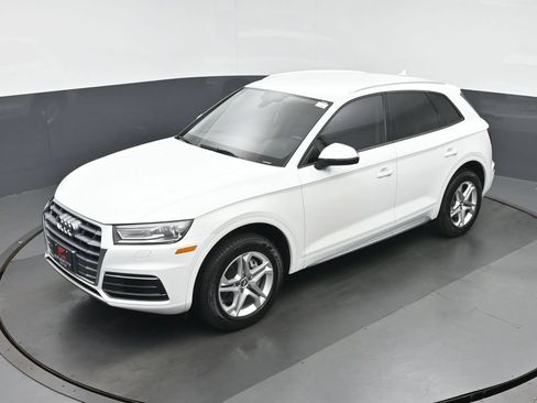 Used 2018 Audi Q5 2.0T Premium Plus w/ Convenience Package AWD/4WD image 32