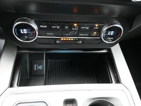 Used 2020 Ford Expedition XLT AWD/4WD image 45