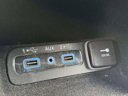 Used 2020 Jeep Grand Cherokee Altitude AWD/4WD image 6