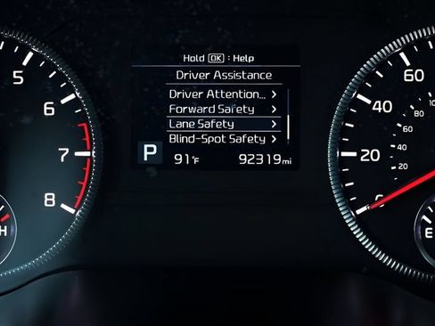 Used 2022 Kia Telluride LX FWD image 36