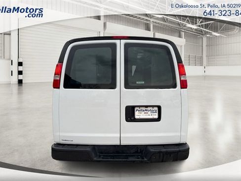 Used 2019 Chevrolet Express 2500 Work Van w/ Driver Convenience Package image 4