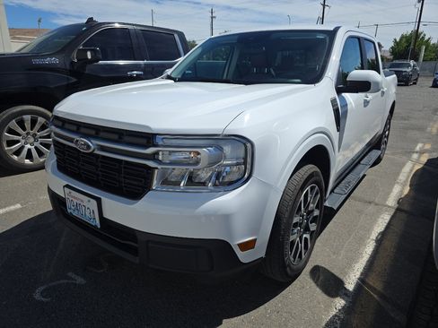 Used 2022 Ford Maverick Lariat w/ Equipment Group 500A Standard AWD/4WD image 1