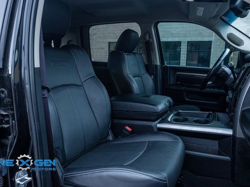 Used 2018 RAM 3500 Laramie w/ Sport Appearance Group image 42